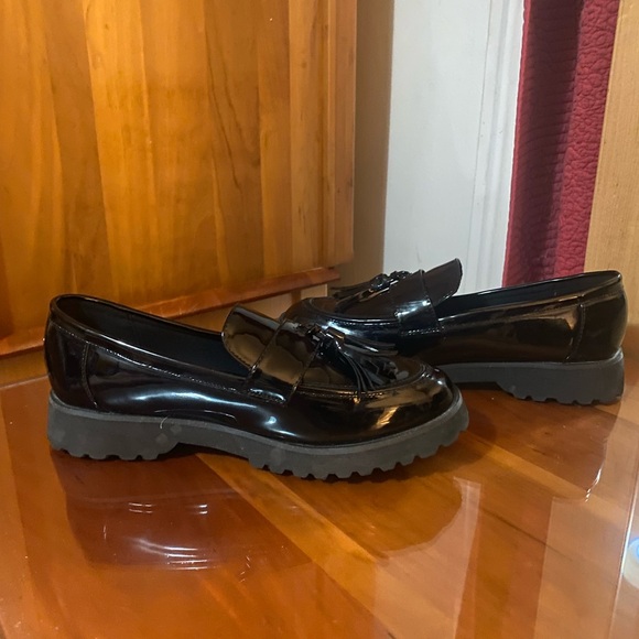 Jones New York Priscilla Black Faux Patent Leather Loafers Size 9 - Picture 6 of 11